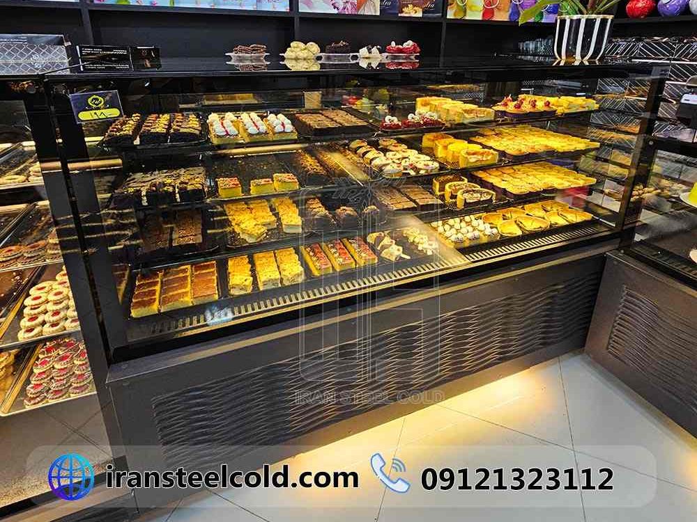 یخچال کیک و شیرینی تر
